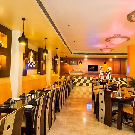 Hotel Kapish Smart-All Pure Veg Jaipur Buitenkant foto