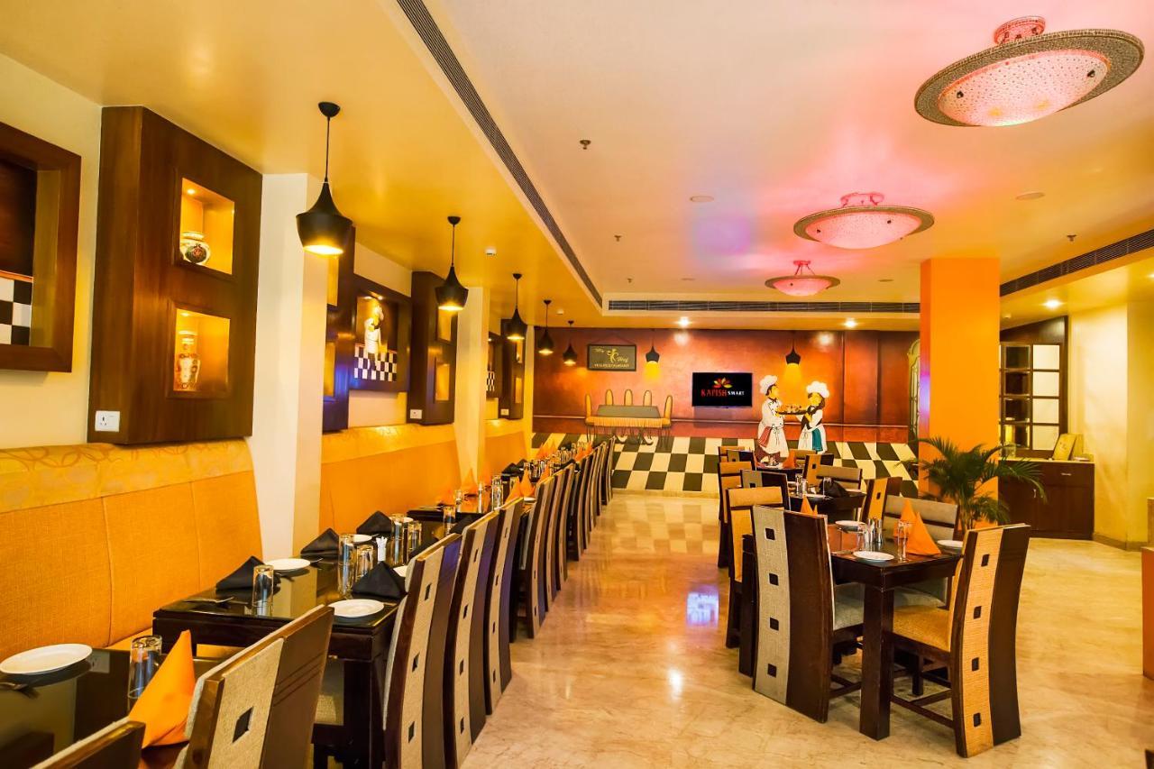 Hotel Kapish Smart-All Pure Veg Jaipur Buitenkant foto