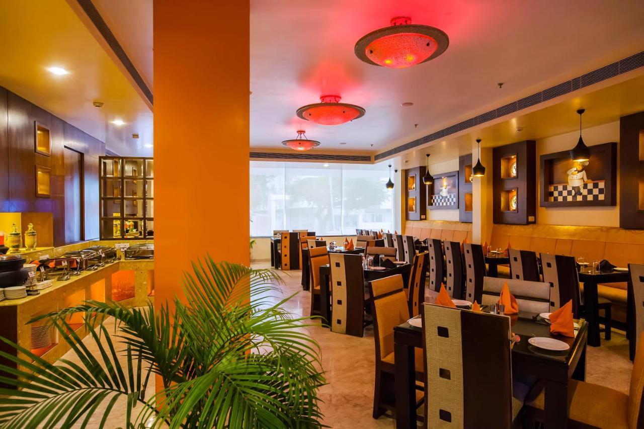 Hotel Kapish Smart-All Pure Veg Jaipur Buitenkant foto