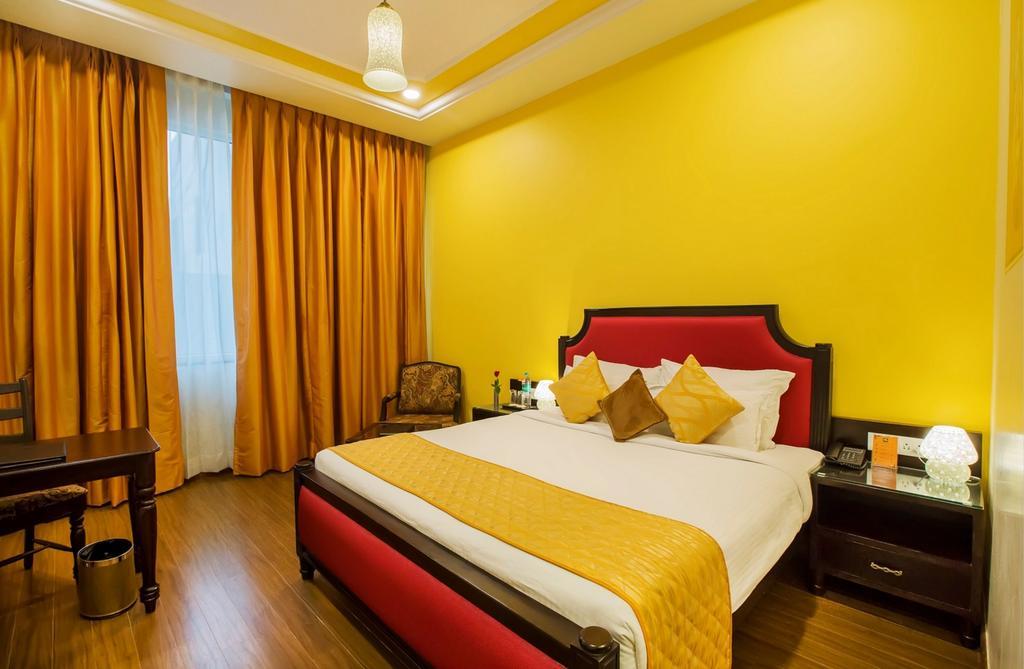 Hotel Kapish Smart-All Pure Veg Jaipur Buitenkant foto